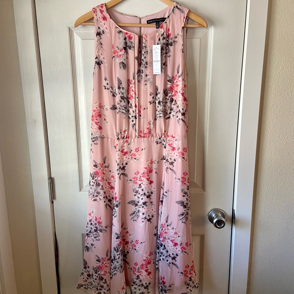 NWT $150 White House Black Market Dress WHBM- Beautiful!